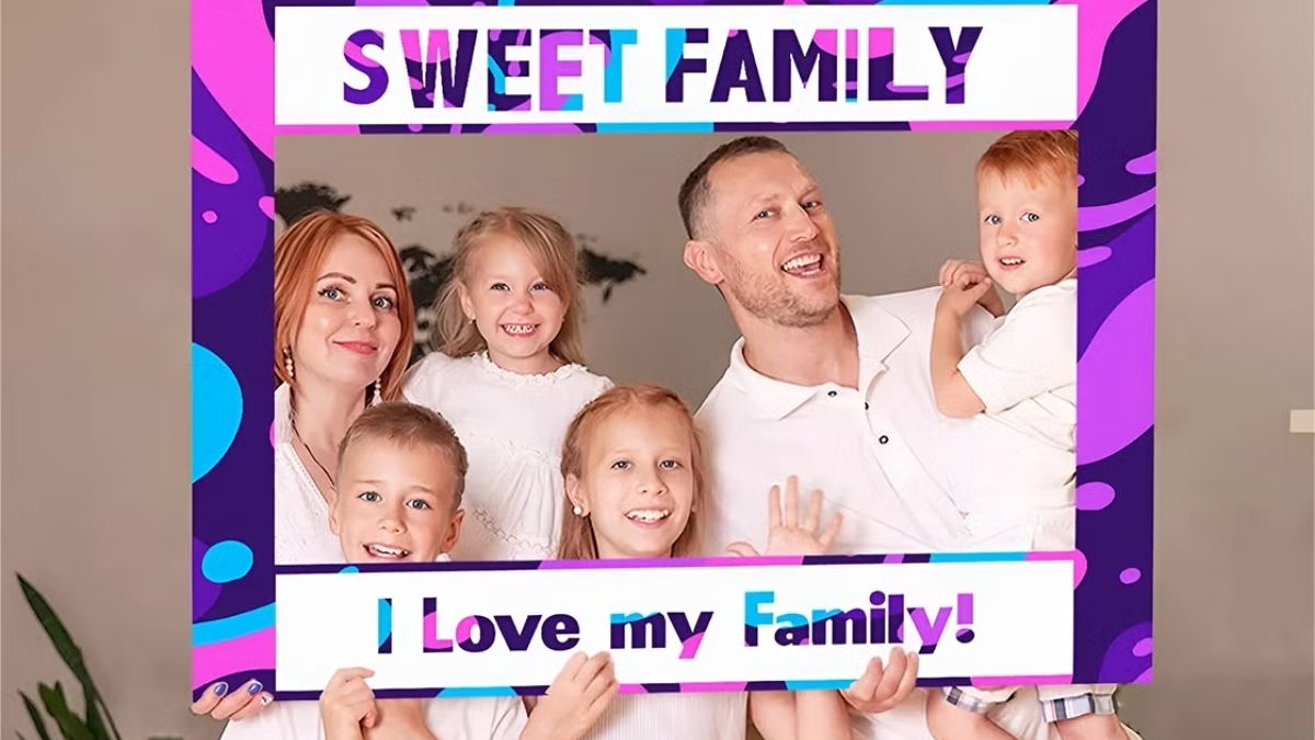 BannerBuzz Custom Selfie Frames Turn Event Photos Into Branded Moments