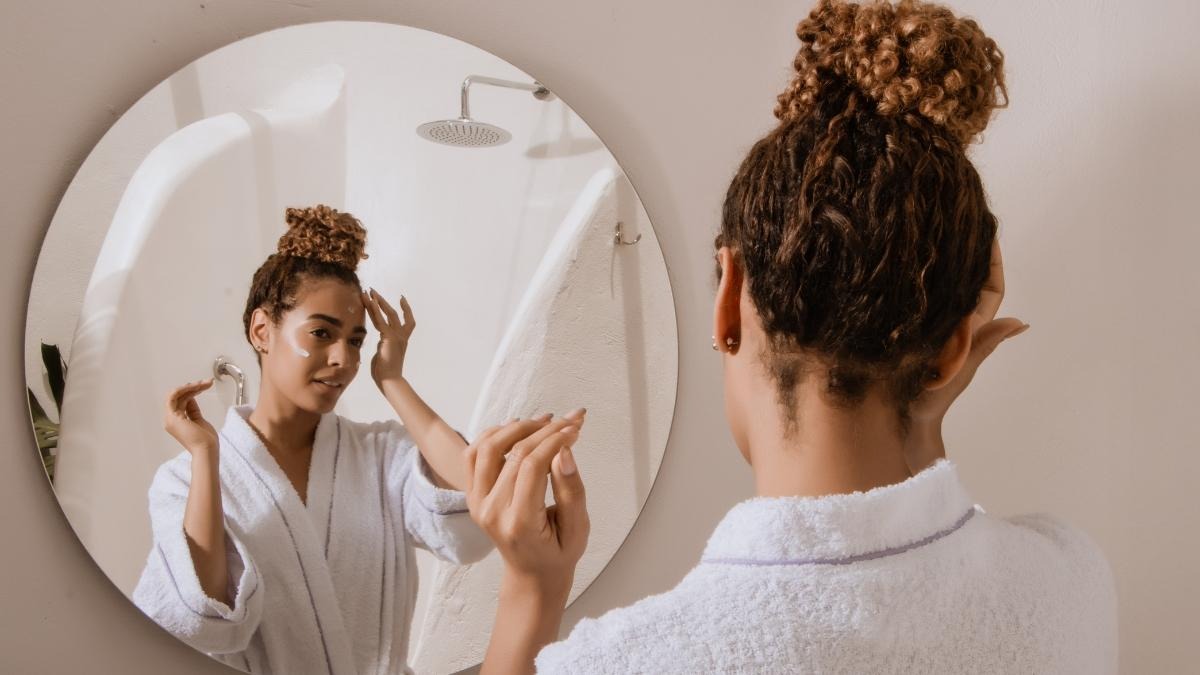 How to Build an Effective Skincare Routine Based on Your Skin Type